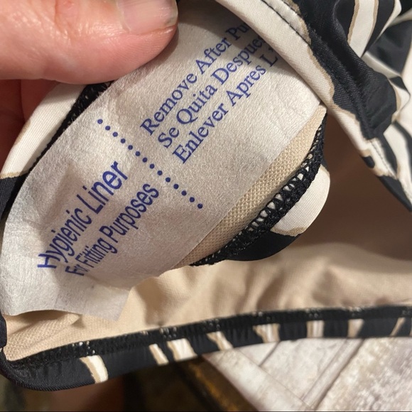 White House Black Market Zebra Print One Piece Swimsuit Sz Medium - Picture 8 of 9